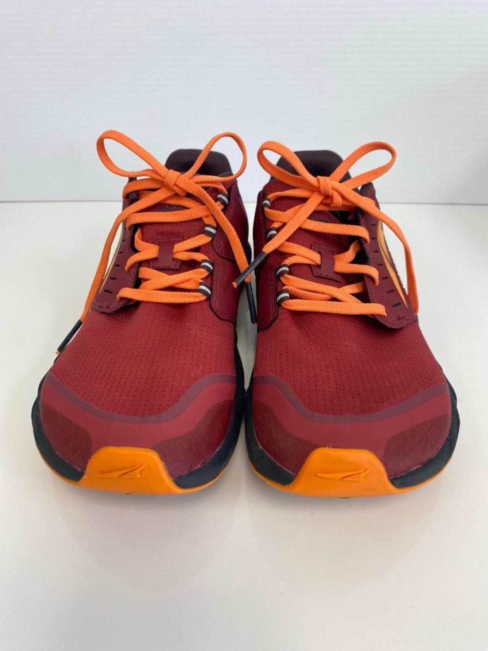 ALTRA Superior 5 Women’s Trail Running Shoes – Size 8.5